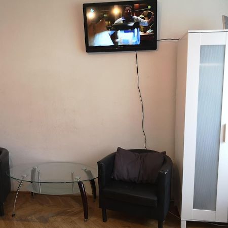 Апартаменты Hard Center Варшава Экстерьер фото